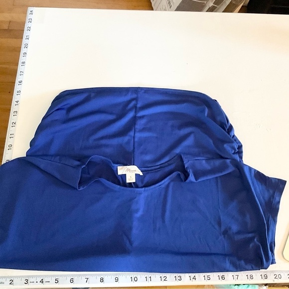 New with tags Misia deep blue t-shirt style top - Picture 7 of 11